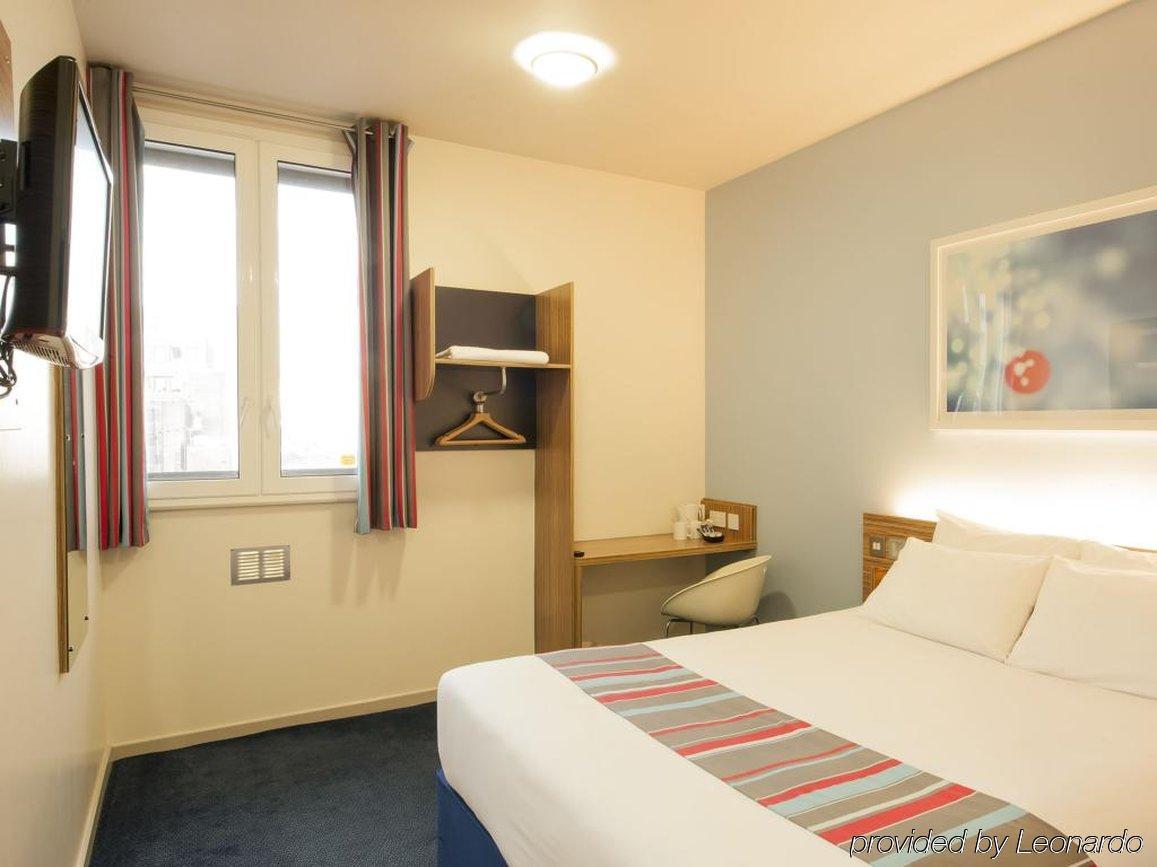 Travelodge London Covent Garden Zewnętrze zdjęcie