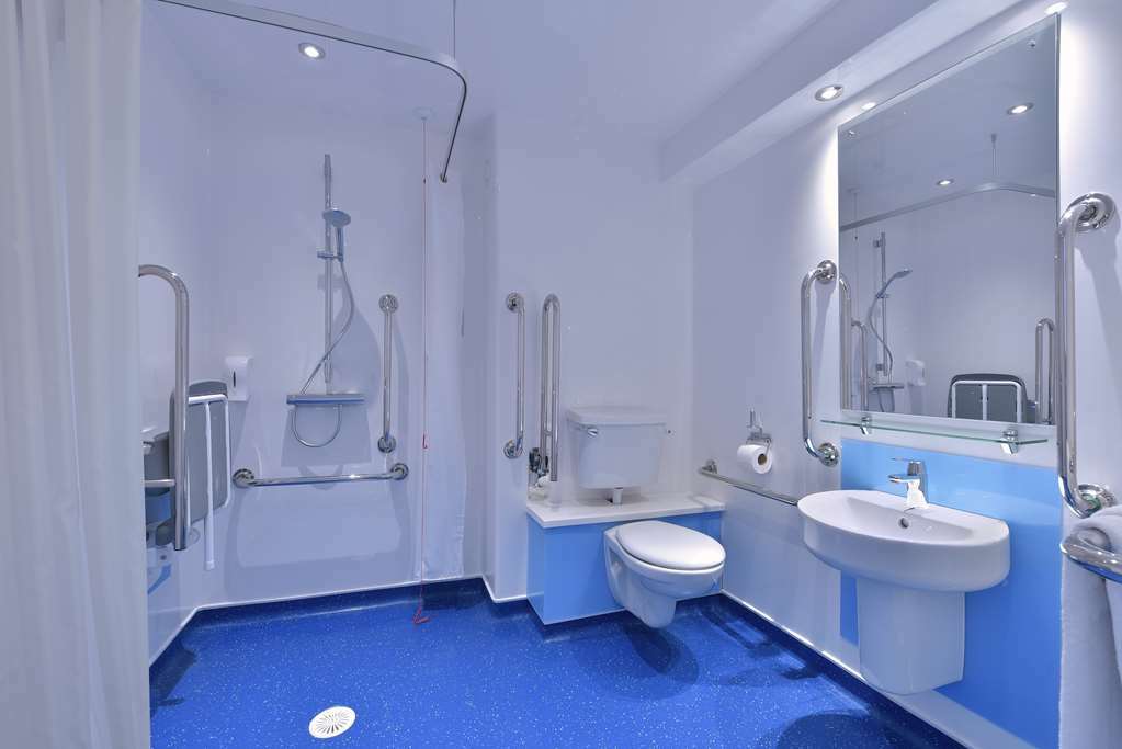 Travelodge London Covent Garden Pokój zdjęcie